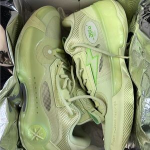 Way of Wade 10 "Avocado"